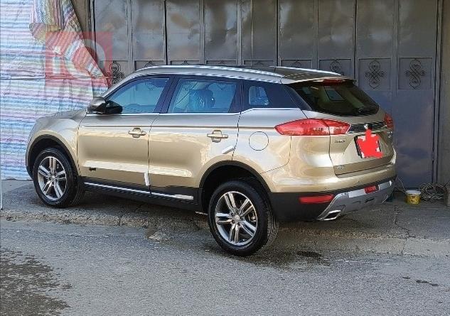 جیلی ئێم گراند X7 Sport